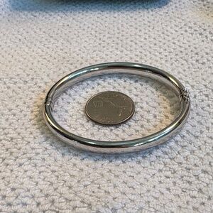 7mm JCM 925 Silver Tube Hinged Bangle Bracelet